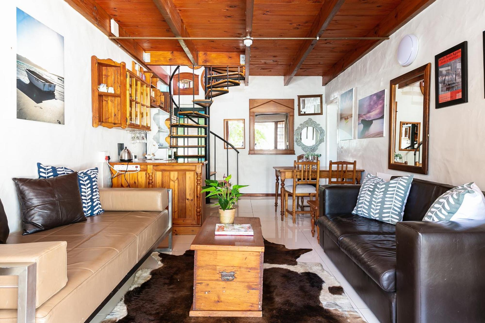 Adventure Pad'S By The Farmhouse Hotel Langebaan Bilik gambar
